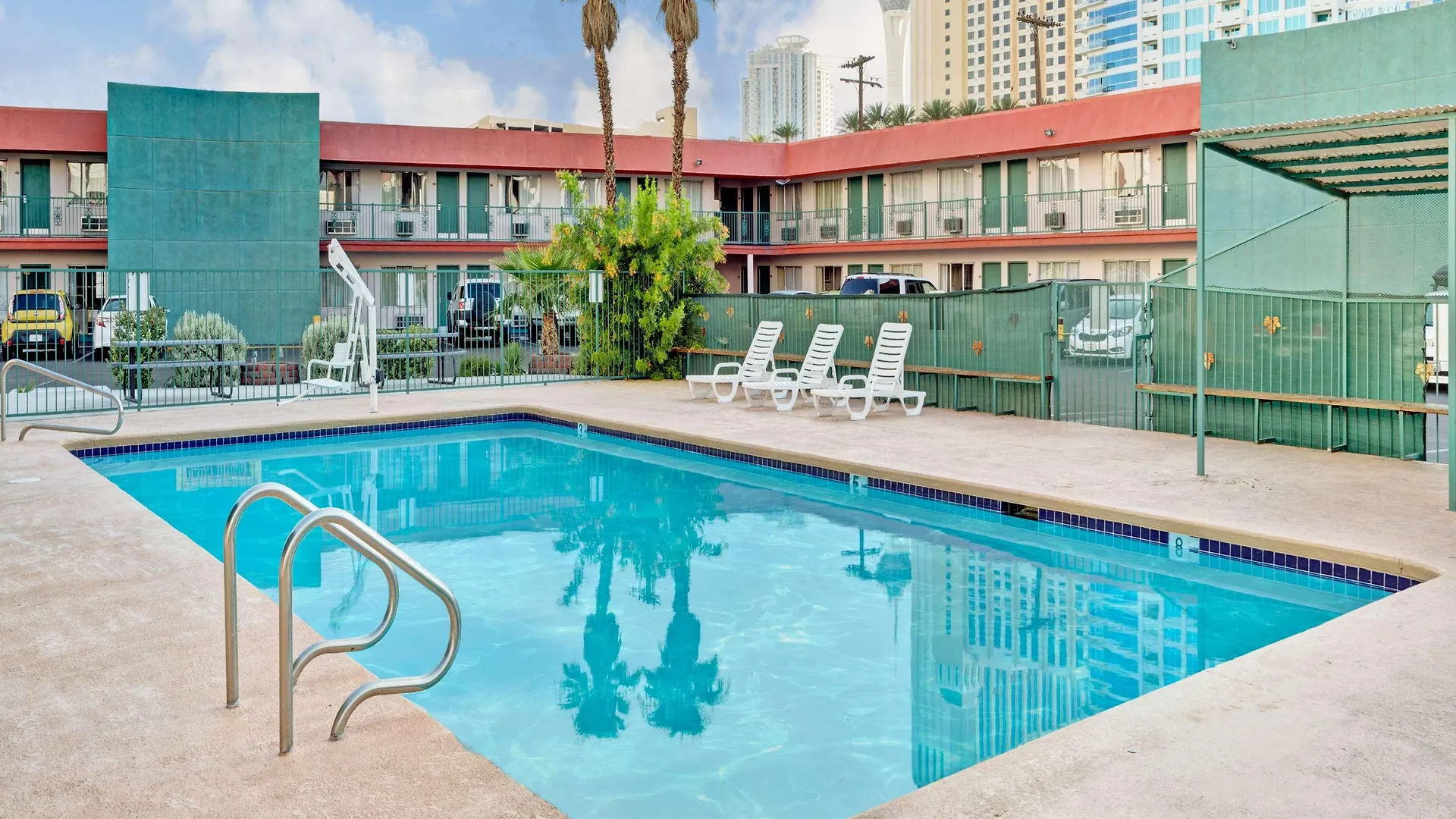 Travelodge By Wyndham Las Vegas 2*,