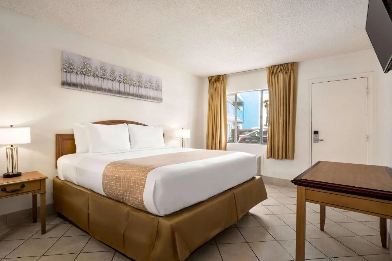 Travelodge By Wyndham Las Vegas Motel