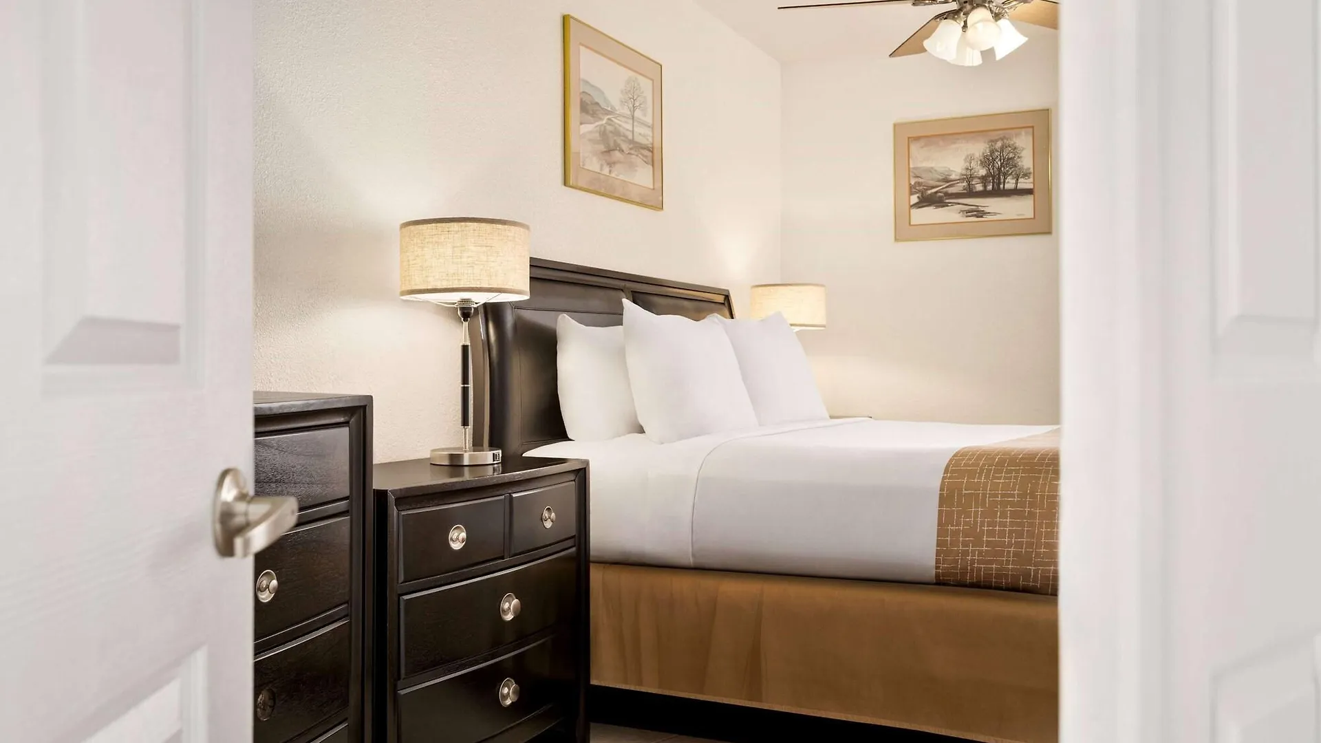 Travelodge By Wyndham Las Vegas 2*,
