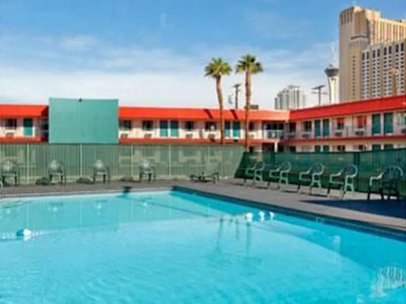 Travelodge By Wyndham Las Vegas 2*,